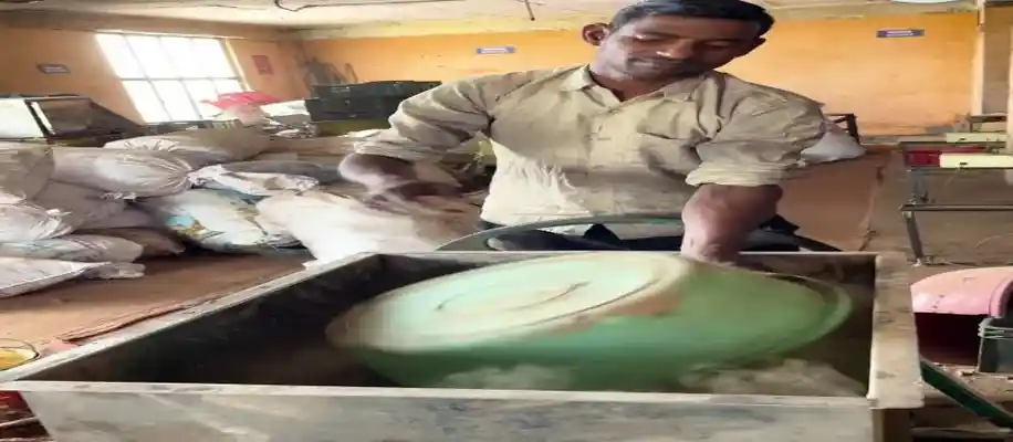 कम निवेश पर धूपबत्तियां और अगरबत्तीयों से कमाने के शानदार अवसर_4673