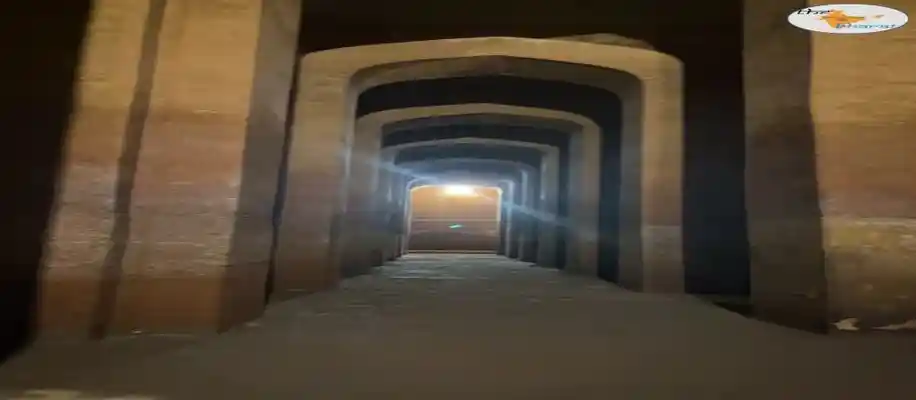 हज़ारों साल पुरानी पानी की टंकी_2539