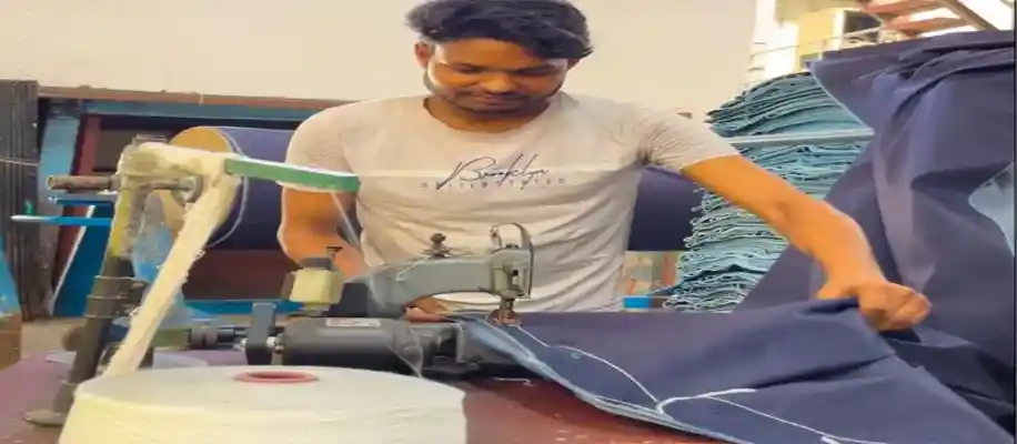 डेनिम या जींस कपड़ा बनाने की शानदार फैक्ट्री_2471
