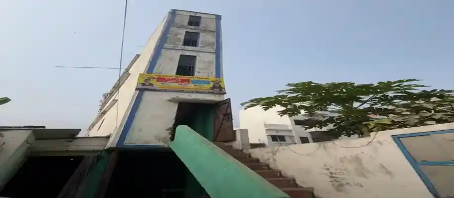 मुजफ्फरपुर का 5 फीट चौड़ा 3 मंजिला घर: दुनिया के सबसे छोटे घरों में से एक_5140