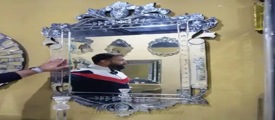 फरहान हुसैन जी द्वारा आईने से फर्नीचर बनाने की आसान प्रक्रिया_9347