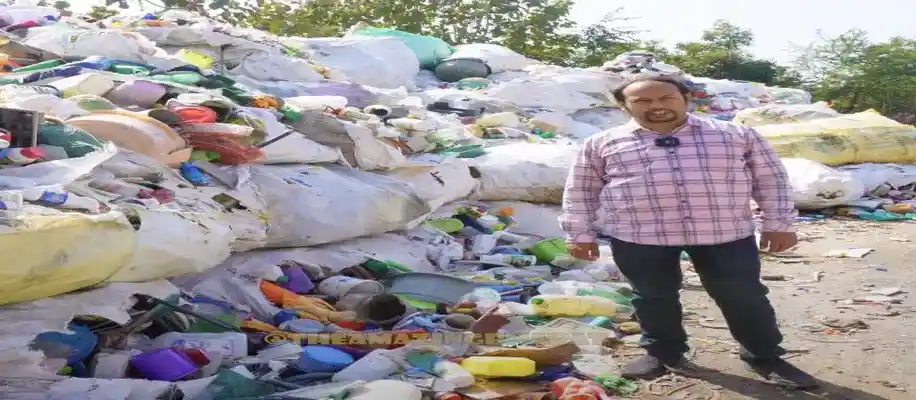 माधुर राठी जी का कमाल कचरे से टिकाऊ फर्नीचर का निर्माण_8895