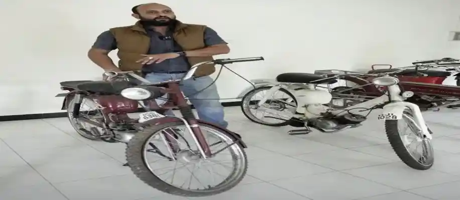 सिद्धार्थ जी का अनोखा कलेक्शन – सूरत में पुरानी बाइकों और स्कूटर्स की दुनिया_2490