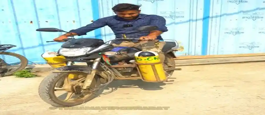 गोबर से बनी CNG से चलने वाले ट्रैक्टर और बाइक – एक अनोखी तकनीक_6875