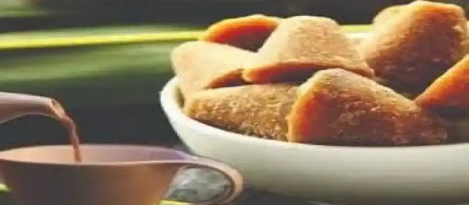बिना चाय पत्ती के सिर्फ गुड़ से बनेगी चाय_7665