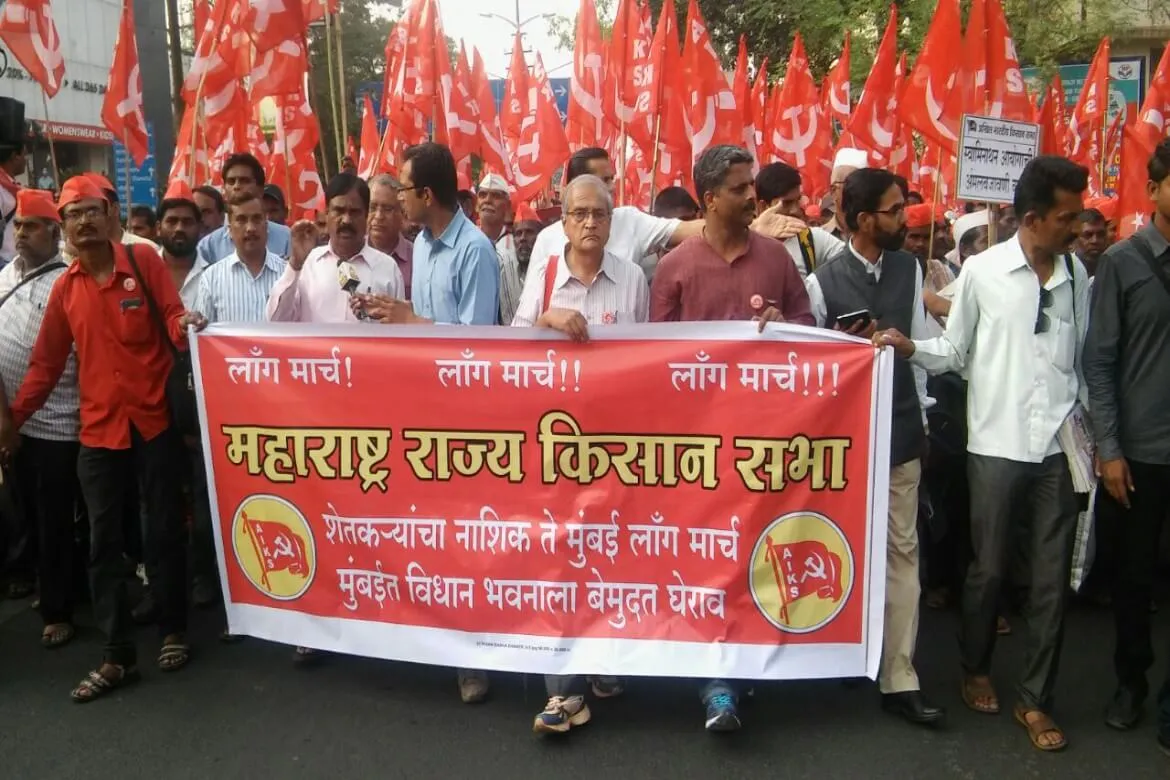 मार्च पर निकले 25,000 किसान