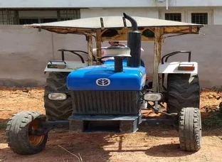 New holland 3230 2013 model tractor