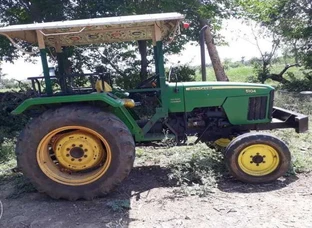John deere tractor