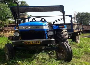 1140 hour run.Eng.with hydrolic treller& Cultiver