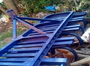 Tractor cultivator