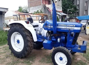 tractor