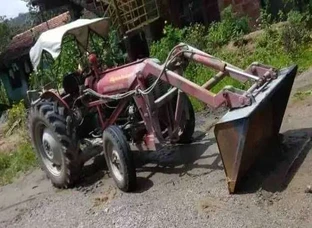 Tractor Loader with fergusion tractor & loader attached