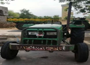 2011 model tractor