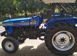 Tractor Dec.2015