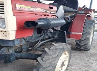 Mitsubhishi tractor