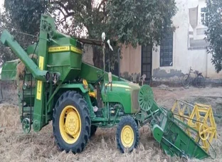 John Deere 5050d mini combine harvester 2018