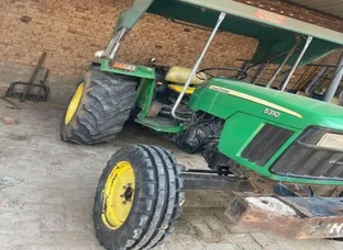 JOHN DEERE 5310