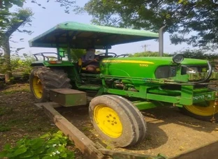 JOHN DEERE 5310