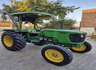 Jhon Deere 5055 E - Modal 2013