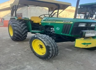 JOHN DEERE 5310