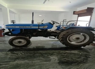 SONALIKA DI-740III