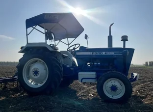 Ford 3600 Tractor