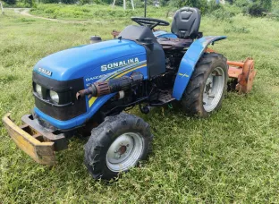 Mini tractor with Rotovetar