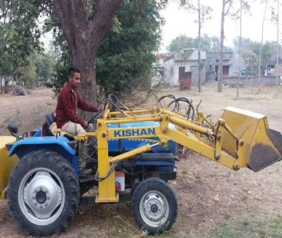 Sonalika 30 hp tractor bagban model 2 wheel drive