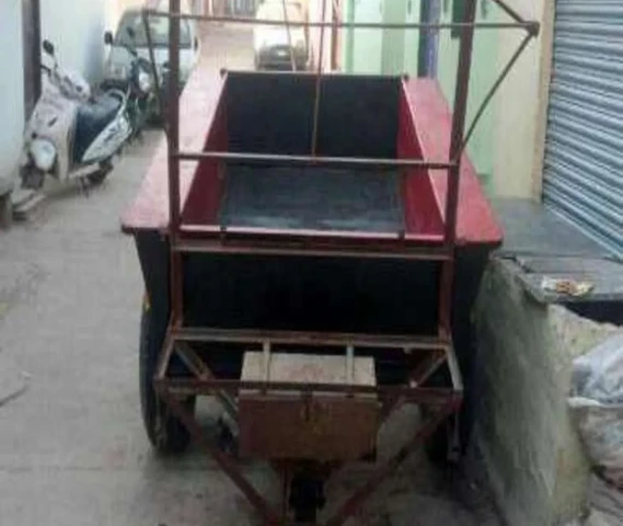 Mini tractor trolley for sale in good condition