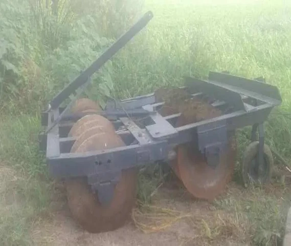 Tractor herrow 8-8 ki in good condition