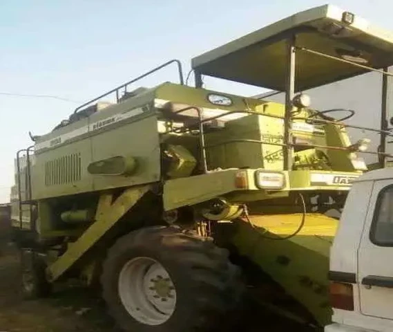 Combine harvester 