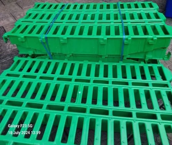 Heavy Duty Slatted Flooring Mats Available For Goat and Sheep Farming