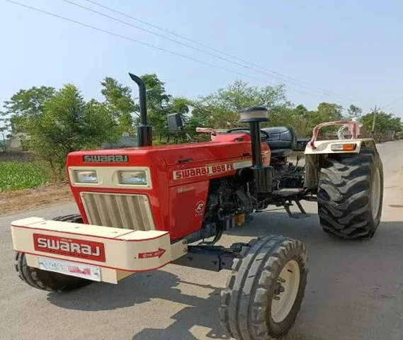 Swaraj 855. FE