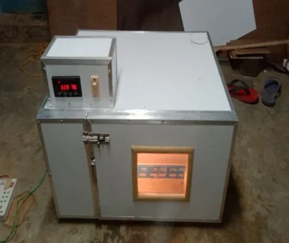 All Types of Egg Incubator / Egg Hatching Machine's