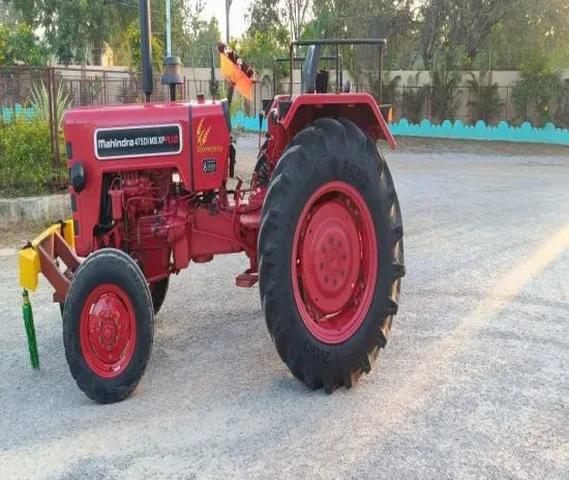 Mahindra 475 XP Plus - Model 2023