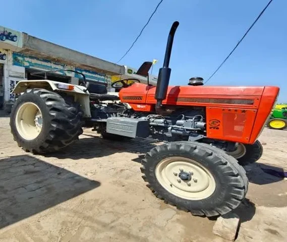 SWARAJ 855 FE