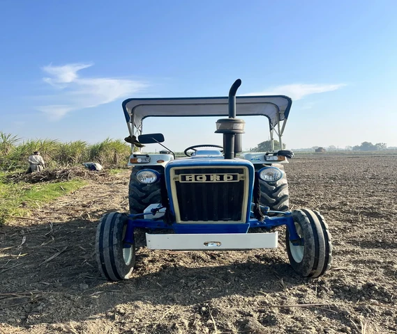 Ford 3600 Tractor