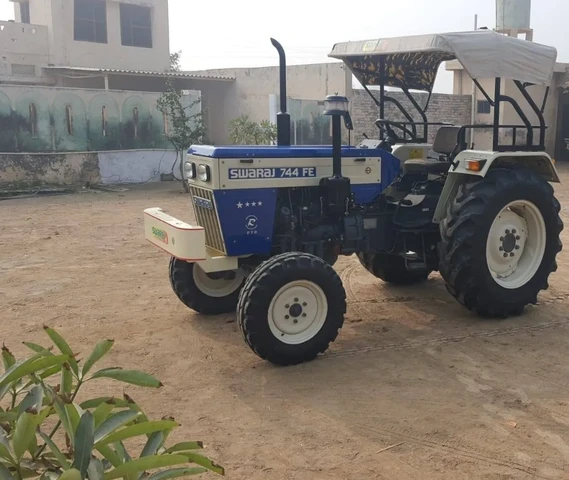 Swaraj 744 FE