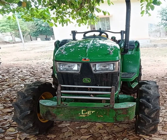 John Deere 3036 E