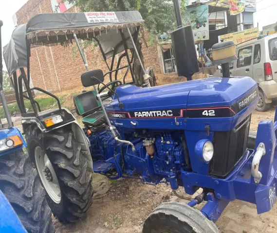 Farmtrac 42 Tractor