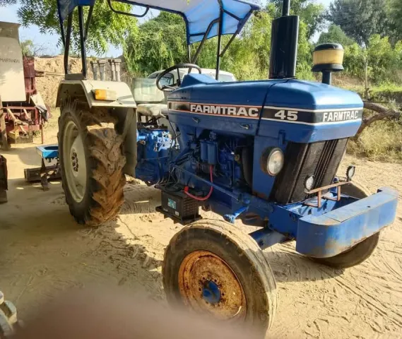 Farmtrac 45 Tractor