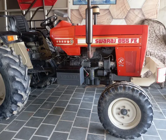 Swaraj 855