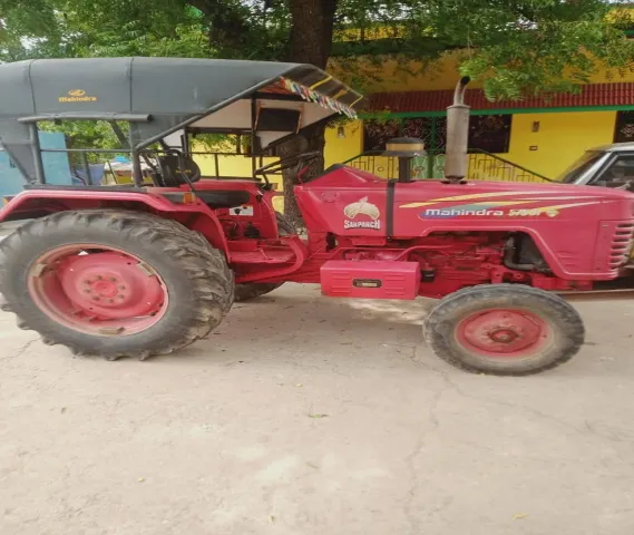 Mahindra sarpanch 575